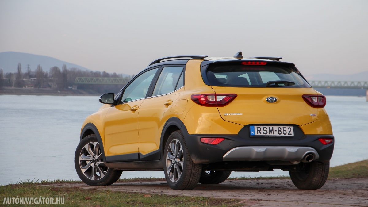 KIA STONIC