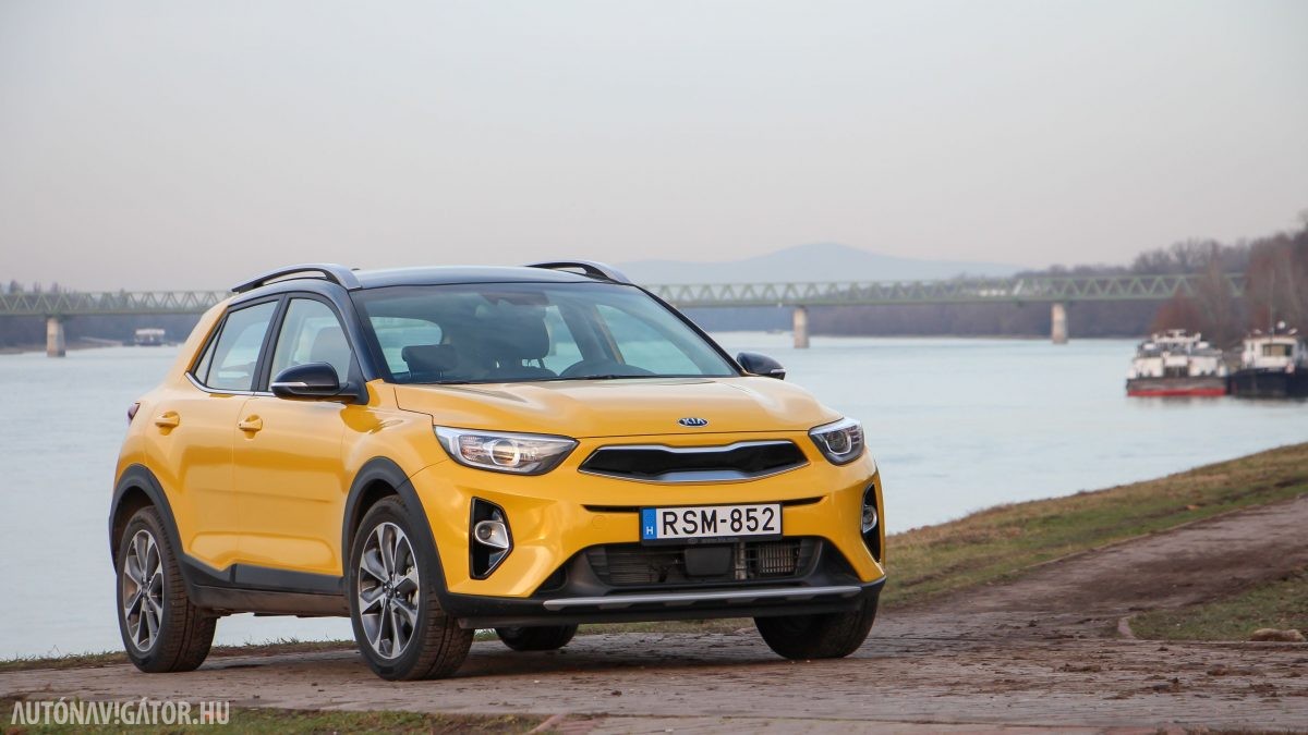 KIA STONIC