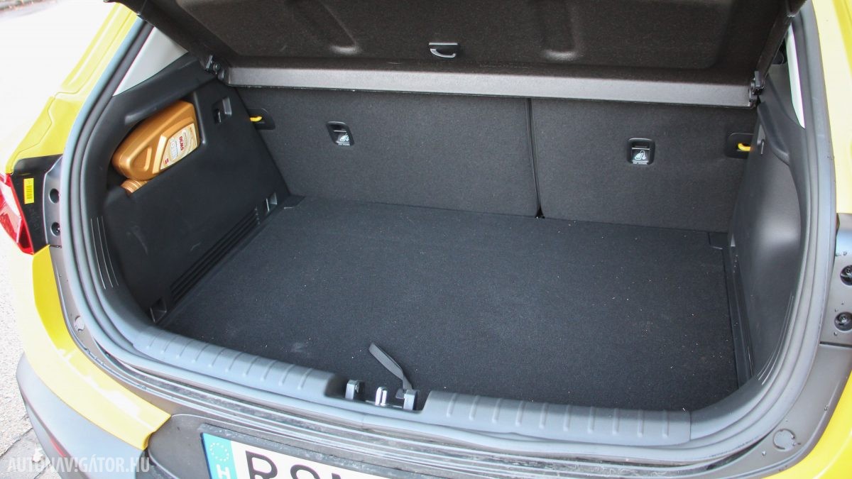 KIA STONIC
