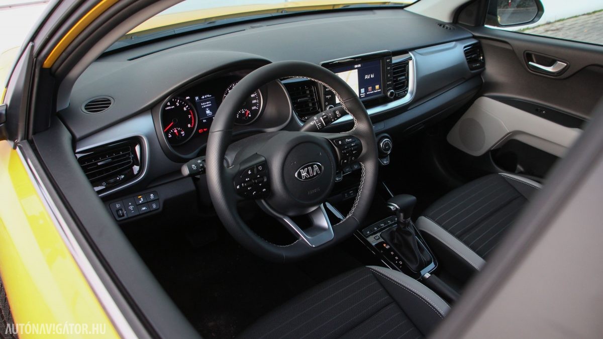 KIA STONIC