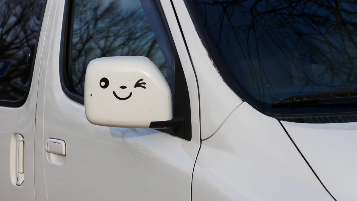 TOYOTA HI-ACE