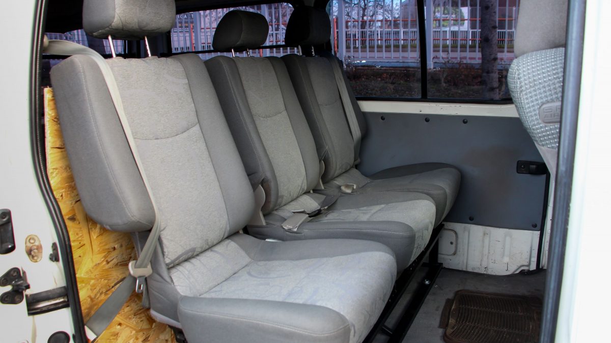 TOYOTA HI-ACE