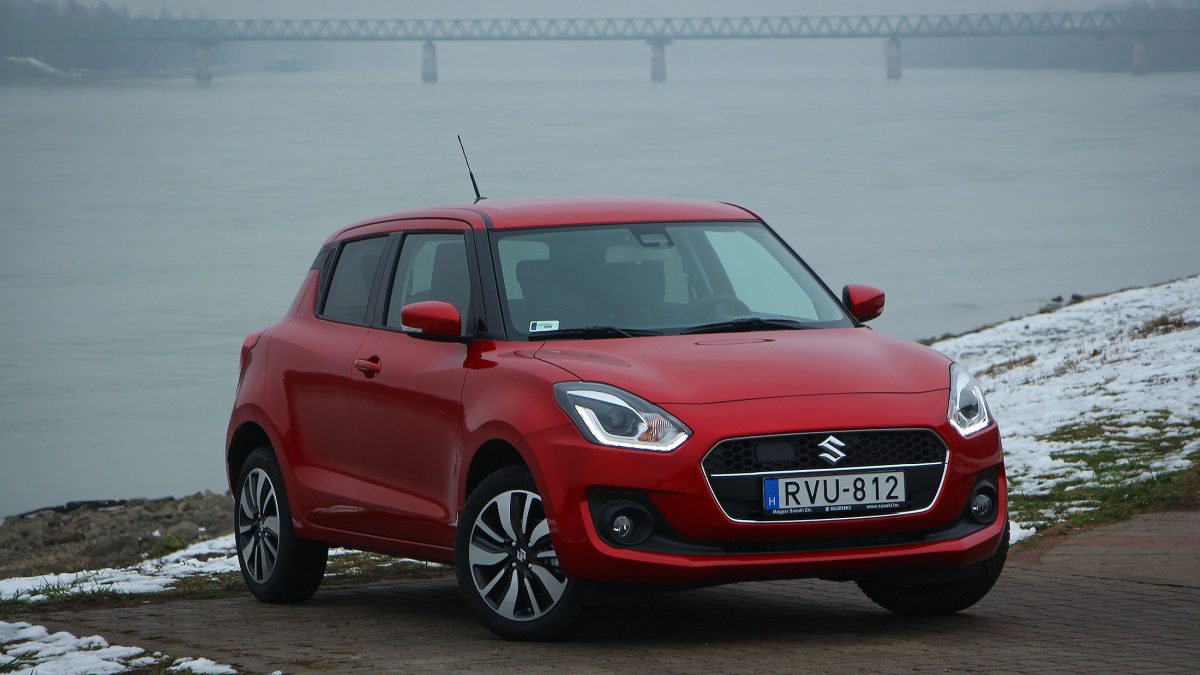 SUZUKI SWIFT