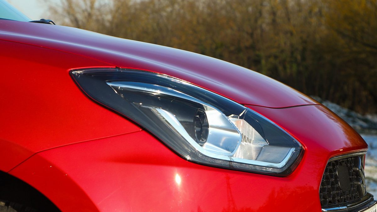 SUZUKI SWIFT