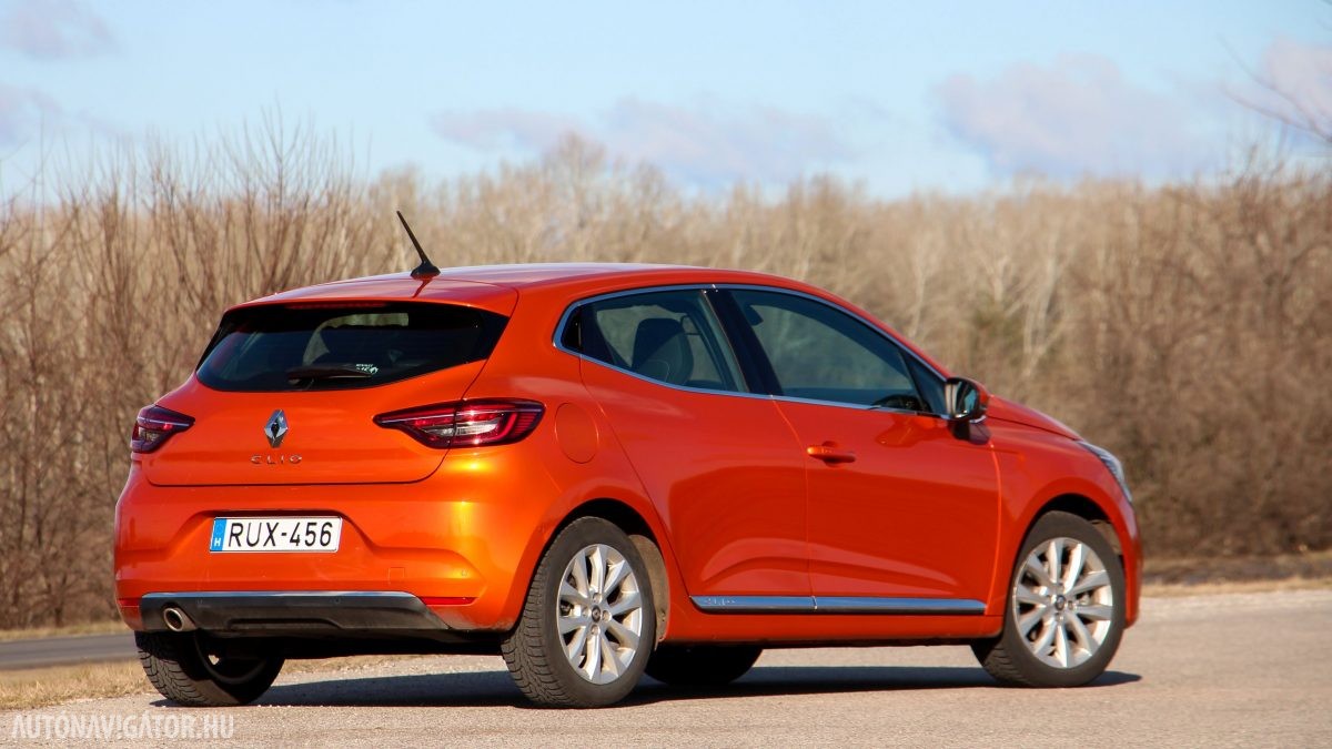 RENAULT CLIO