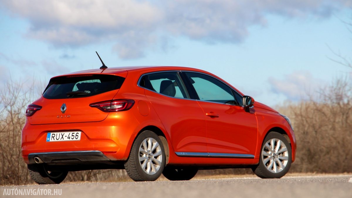 RENAULT CLIO
