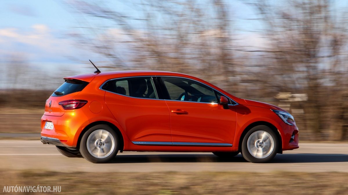 RENAULT CLIO