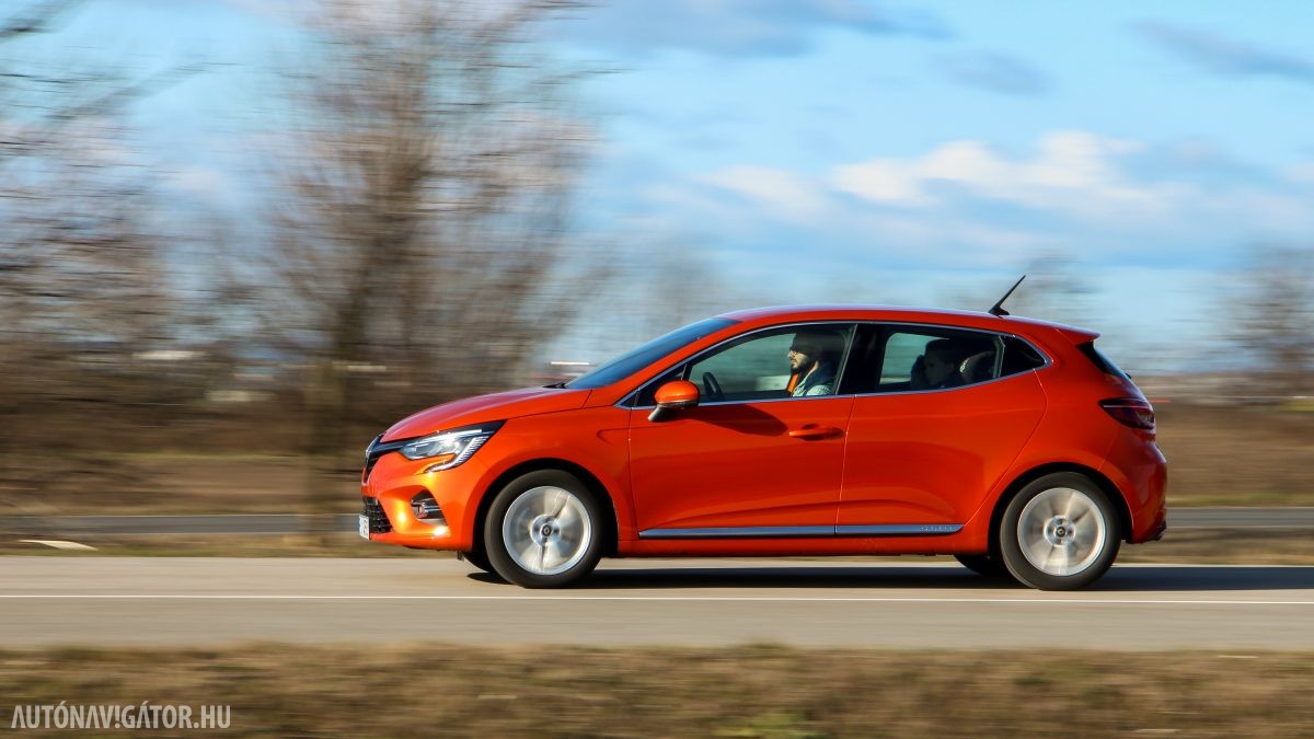 RENAULT CLIO