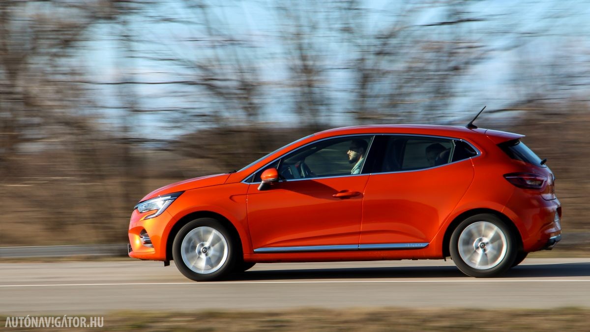 RENAULT CLIO