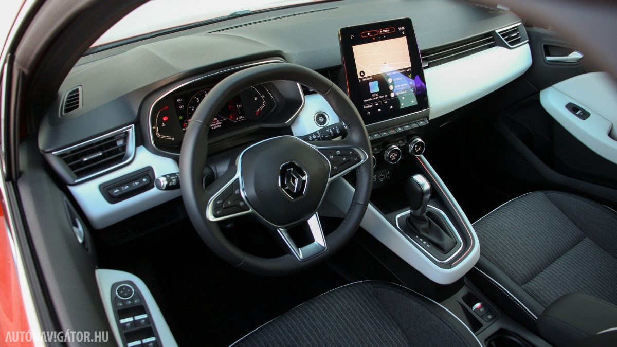 RENAULT CLIO