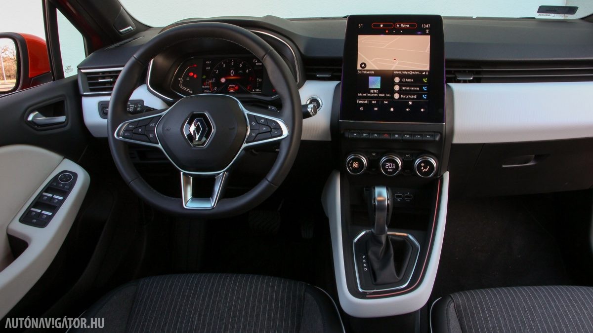 RENAULT CLIO