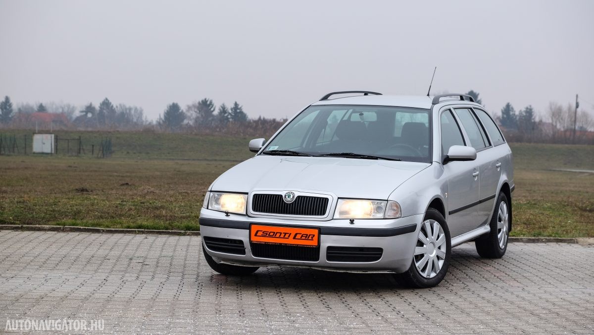 SKODA OCTAVIA