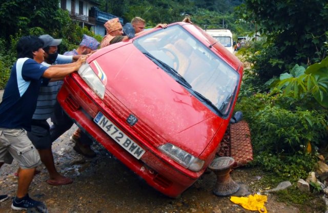 Kicsi kocsi nagy kalandja - egy Peugeot 106 a világ tetején