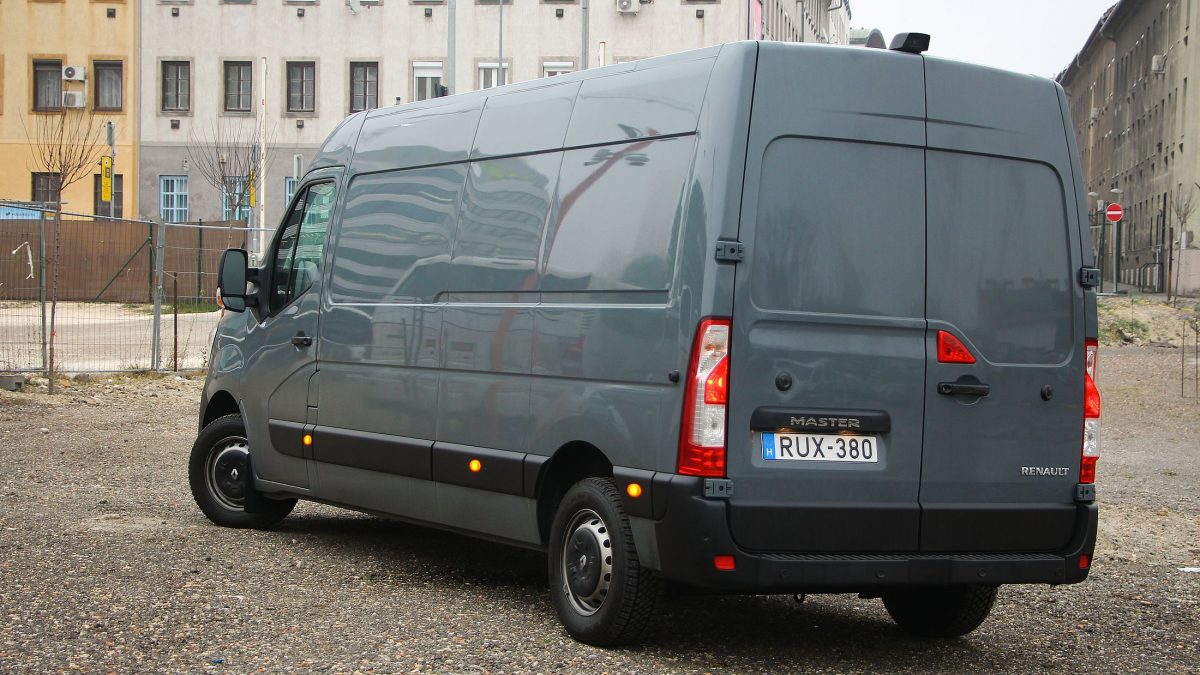 RENAULT MASTER