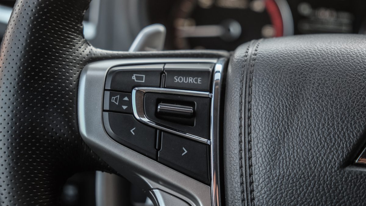 MITSUBISHI L 200