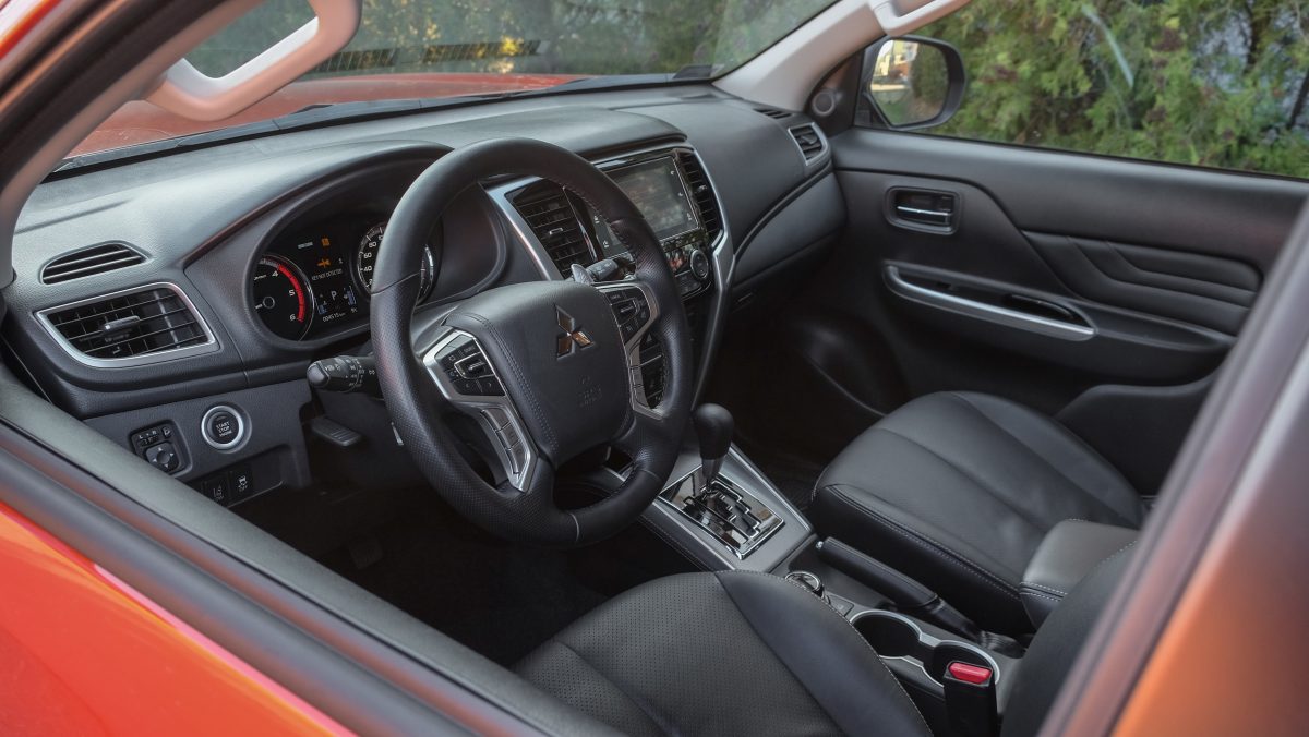 MITSUBISHI L 200