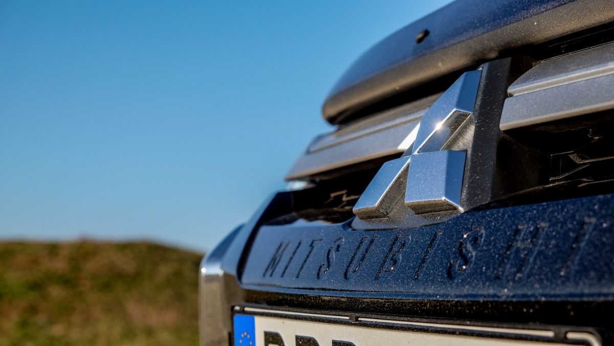 MITSUBISHI L 200