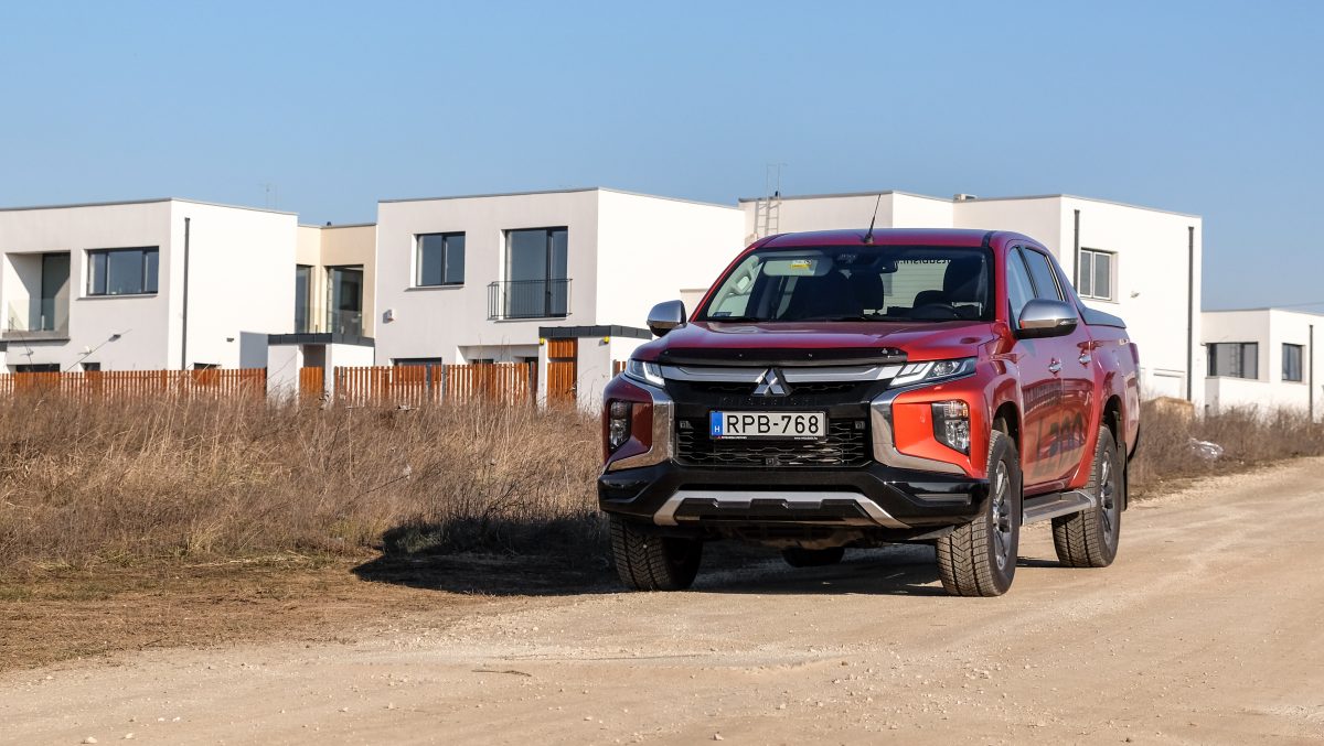 MITSUBISHI L 200