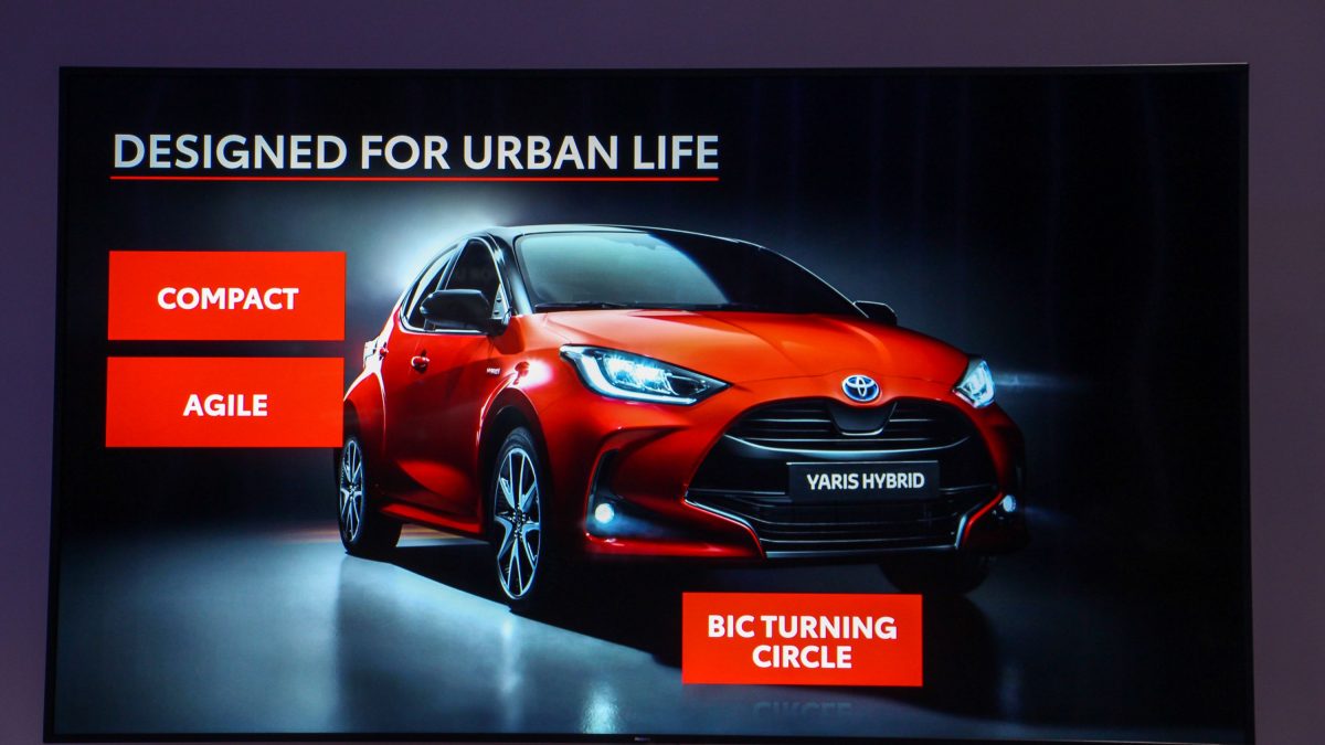 TOYOTA YARIS