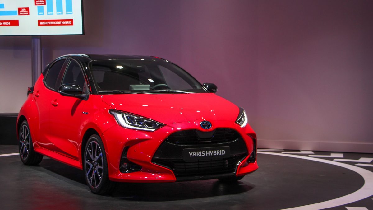 TOYOTA YARIS