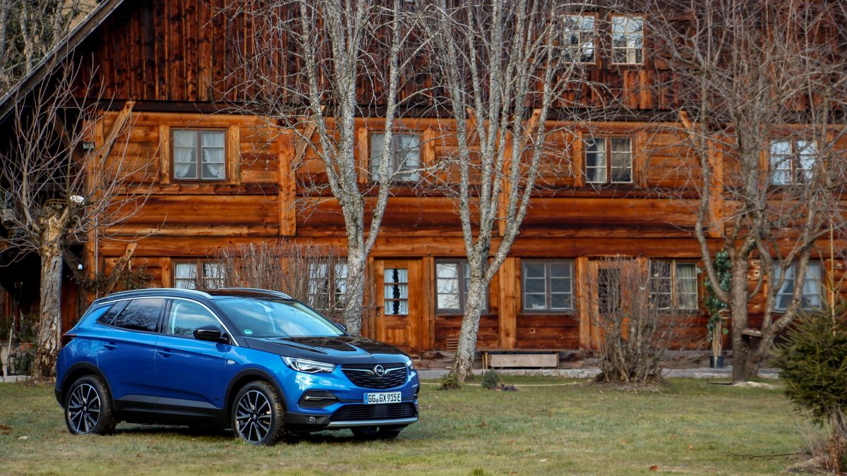 OPEL GRANDLAND X