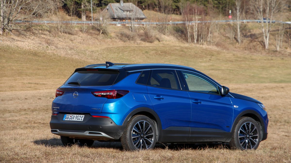 OPEL GRANDLAND X