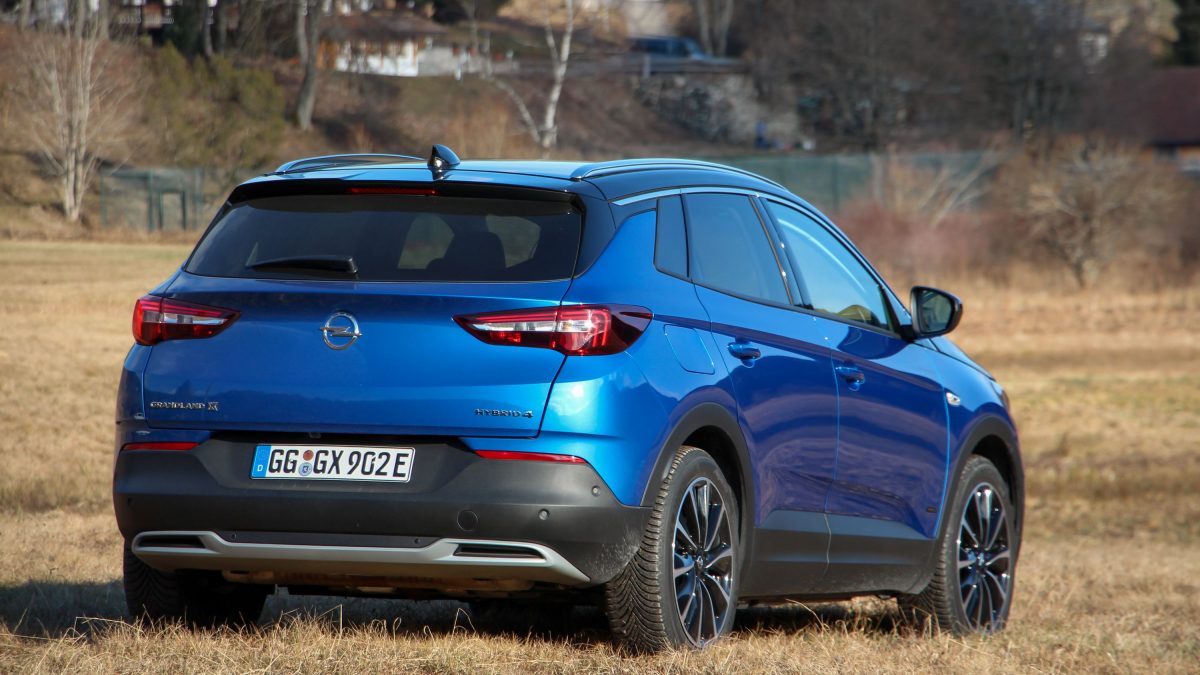 OPEL GRANDLAND X