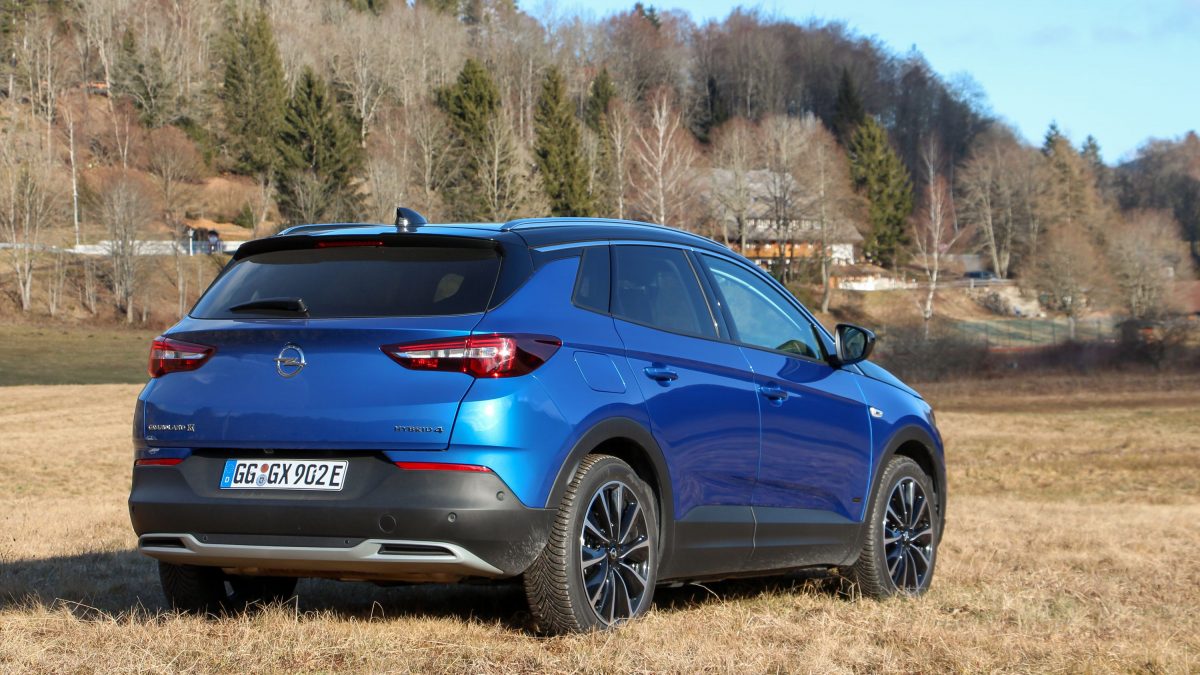 OPEL GRANDLAND X