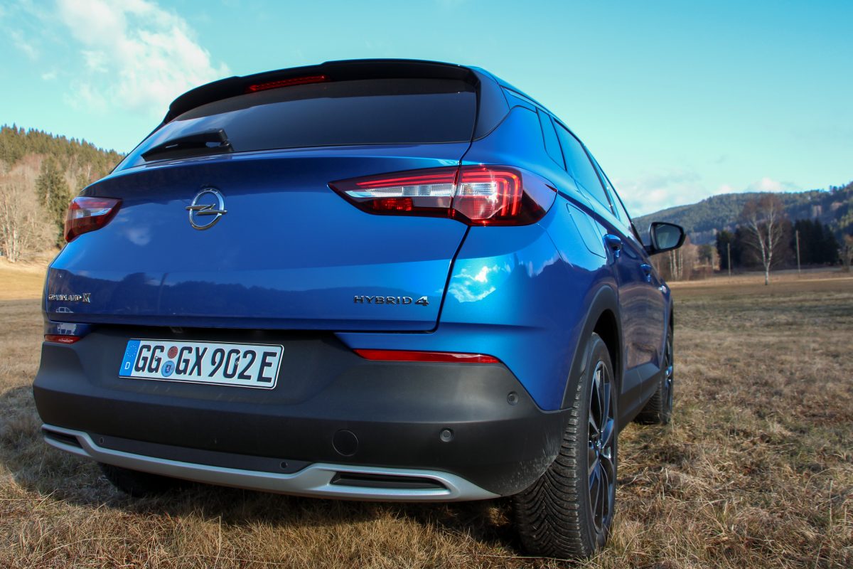OPEL GRANDLAND X