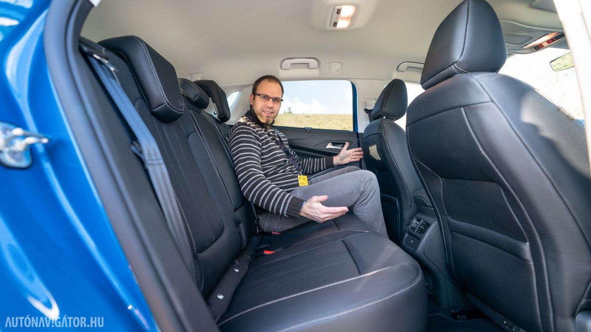 OPEL GRANDLAND X