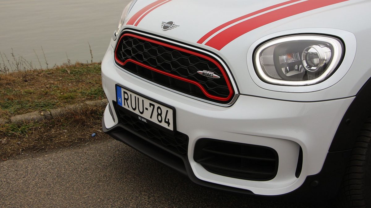 MINI COUNTRYMAN