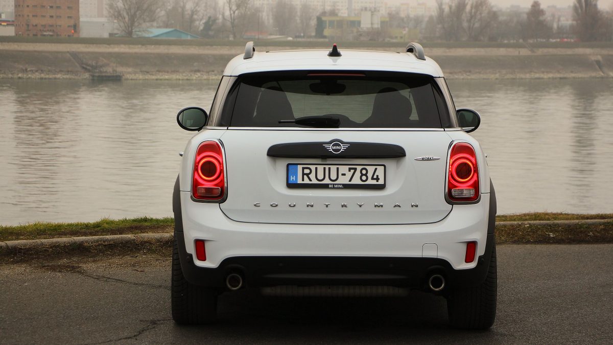 MINI COUNTRYMAN