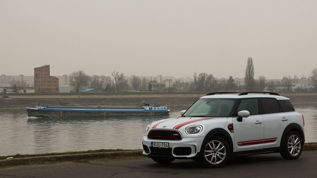 MINI COUNTRYMAN