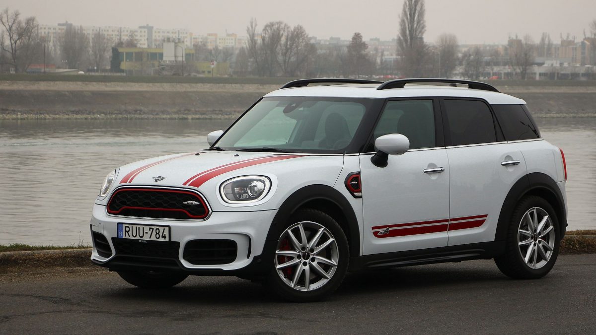 MINI COUNTRYMAN