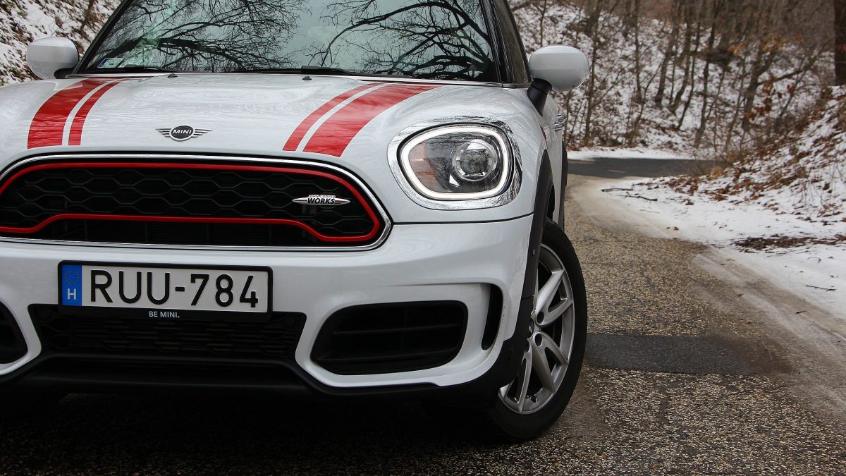 MINI COUNTRYMAN