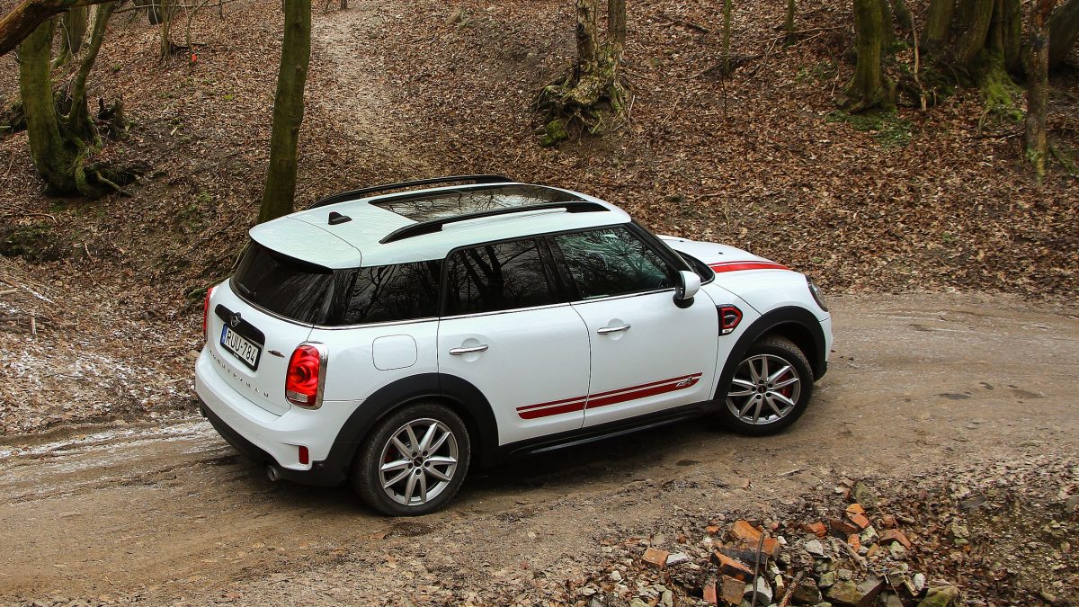MINI COUNTRYMAN