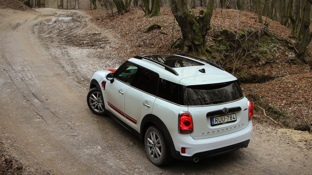 MINI COUNTRYMAN