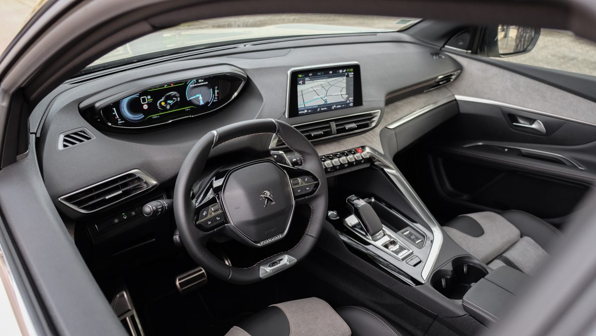 PEUGEOT