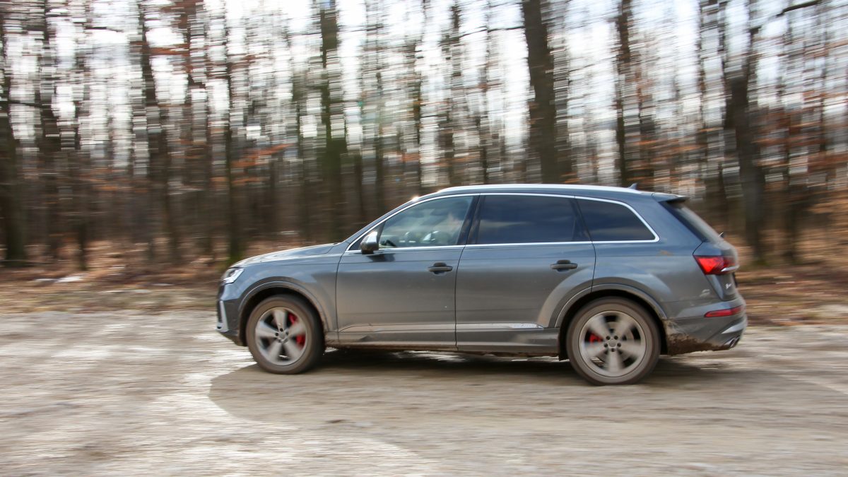AUDI Q7