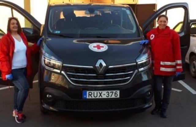 A Renault Hungária is harcba szállt a COVID-19 ellen