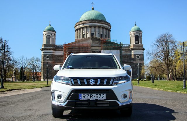 A Suzuki is személyautókkal segíti az egészségügyet