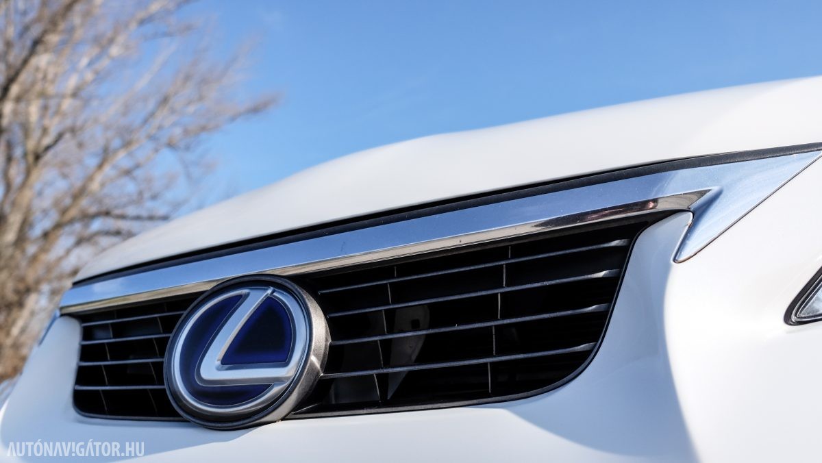 LEXUS CT