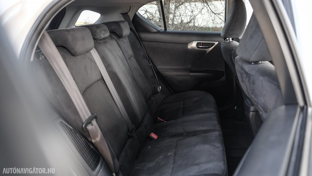 LEXUS CT