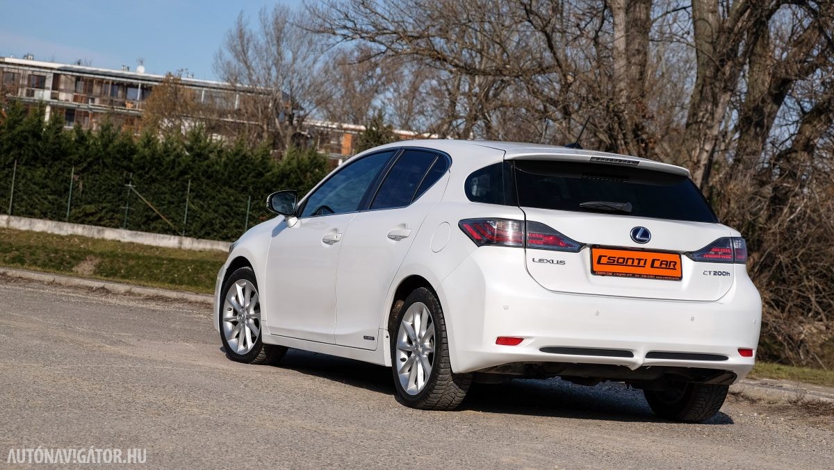 LEXUS CT