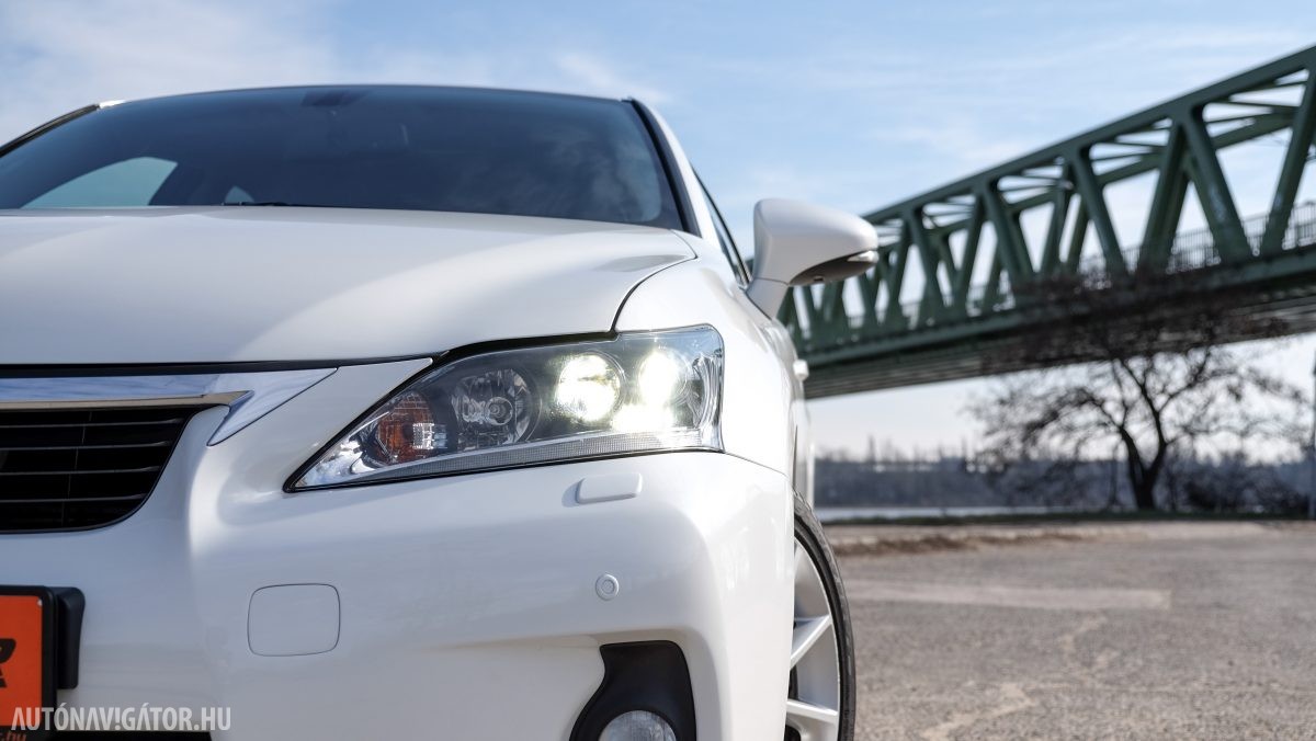 LEXUS CT
