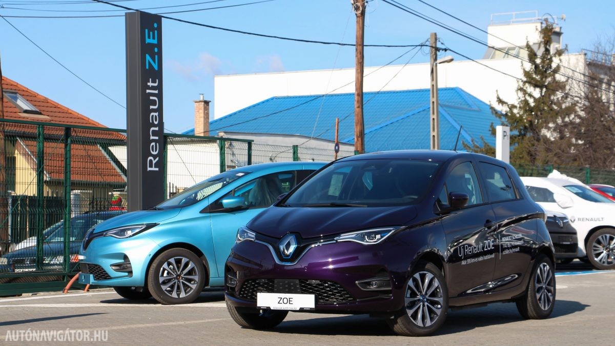 RENAULT ZOE