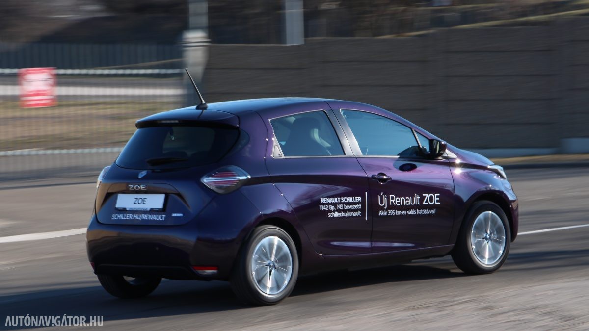 RENAULT ZOE