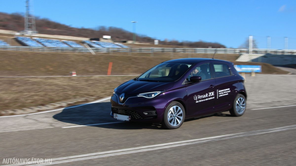 RENAULT ZOE