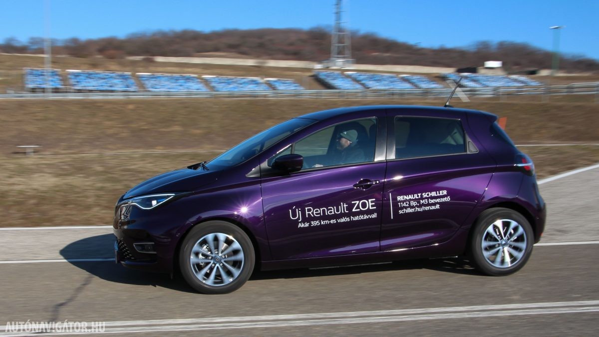 RENAULT ZOE