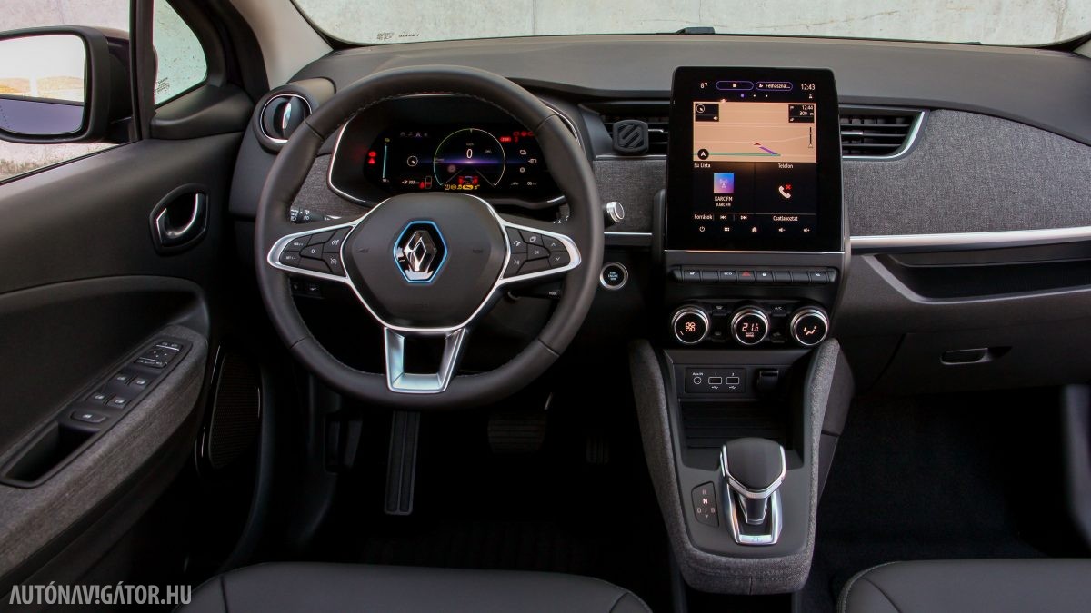 RENAULT ZOE